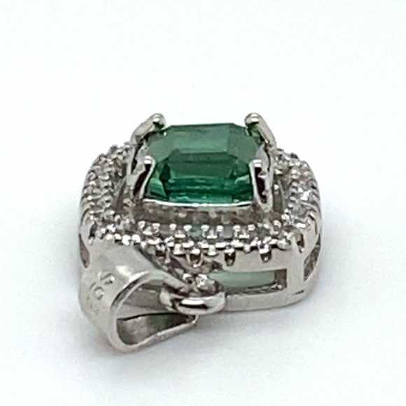 Mint Green Tourmaline 1.01ct White Gold Finish Solid 925 Sterling Silver pendant - Picture 4 of 6